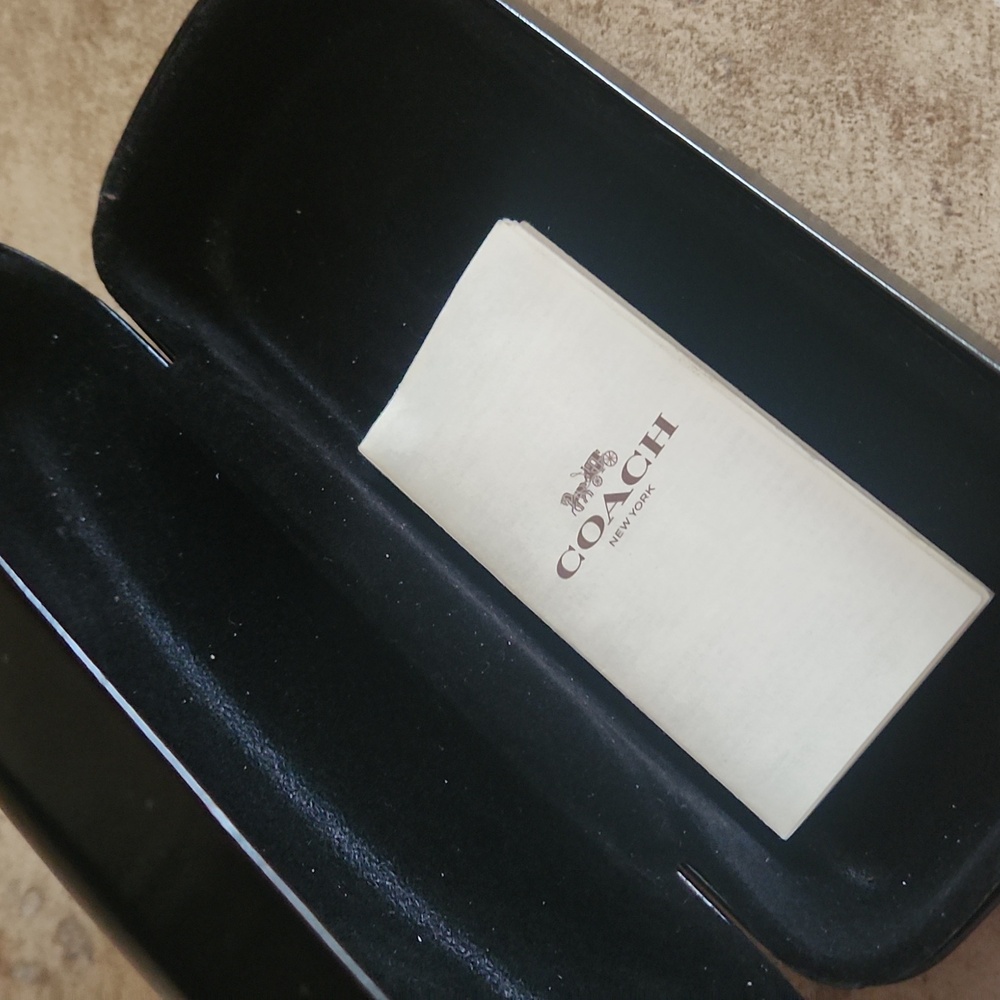 Coach Hard Black Eyeglass Case - Picture 4 of 7